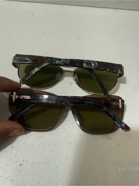 KIRKLAND SIGNATURE Pair of eyeglasses in Olive and Tortoiseshell.good condition